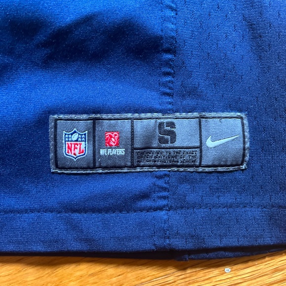 Percy Harvin #11 Seattle Seahawks Jersey / Men's S or Boys Large - Picture 6 of 7